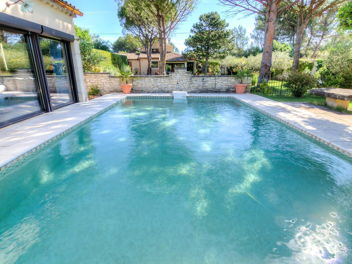 Holiday Home Bezert Carpentras Buitenkant foto