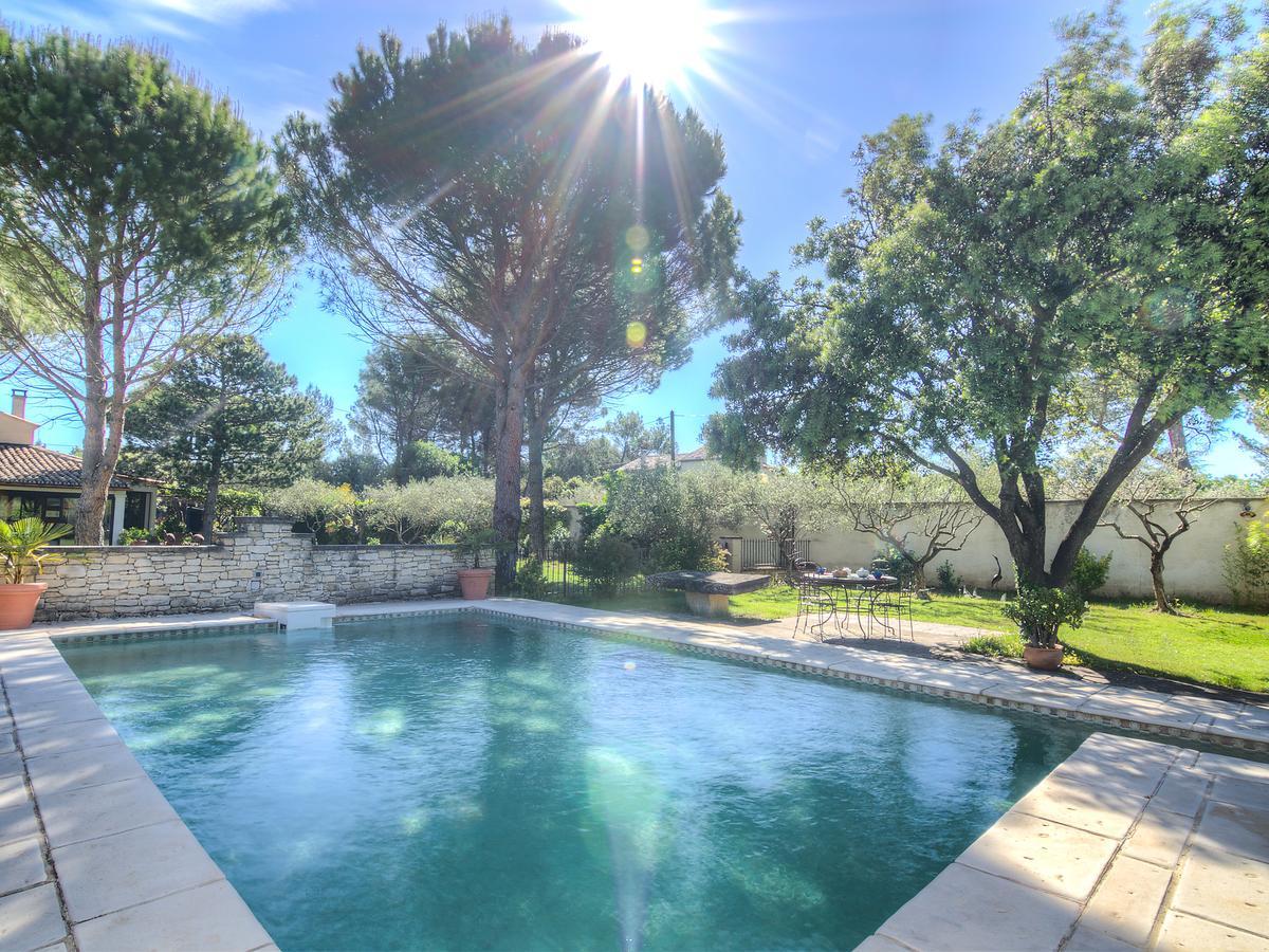 Holiday Home Bezert Carpentras Buitenkant foto