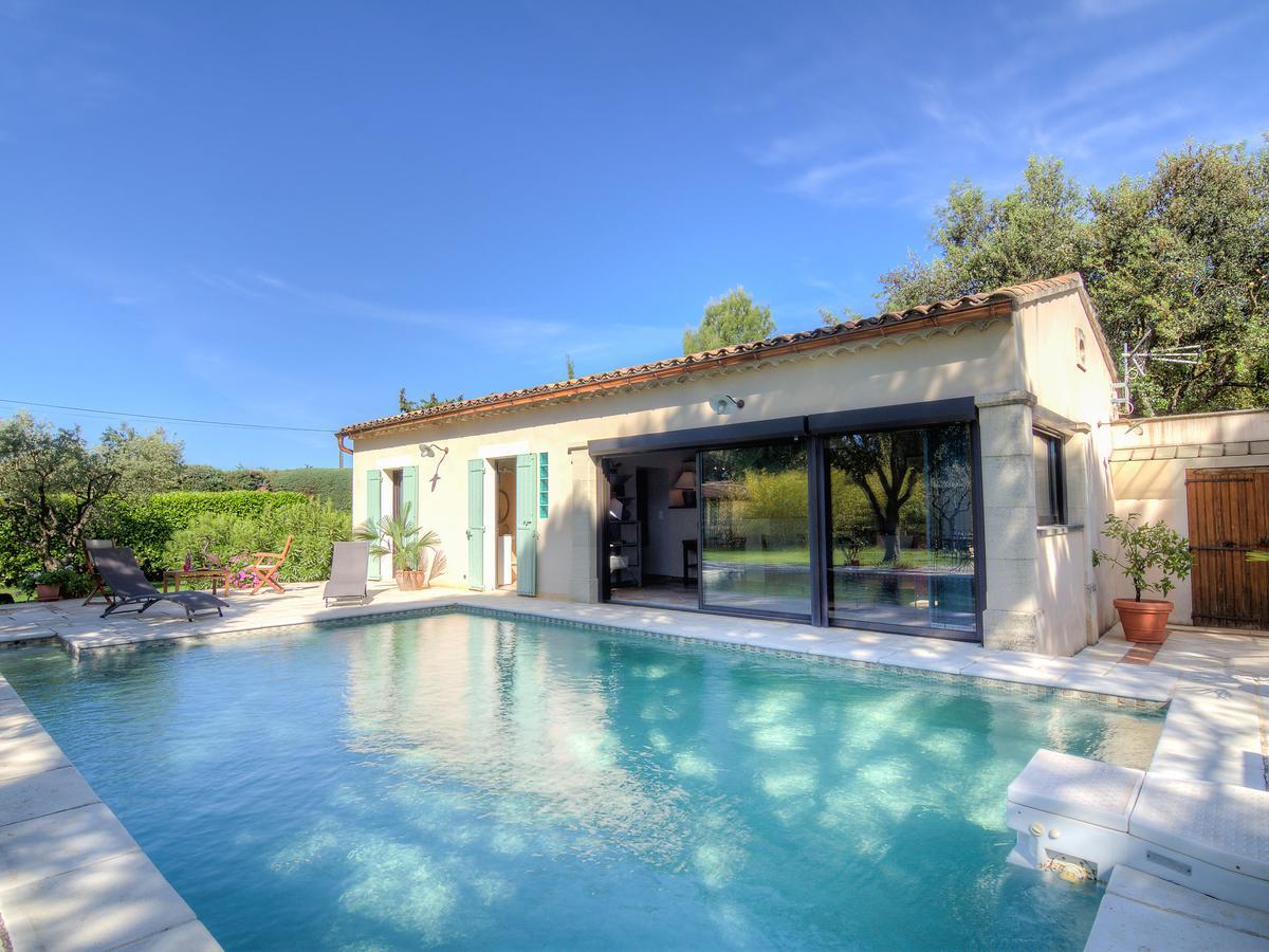 Holiday Home Bezert Carpentras Buitenkant foto