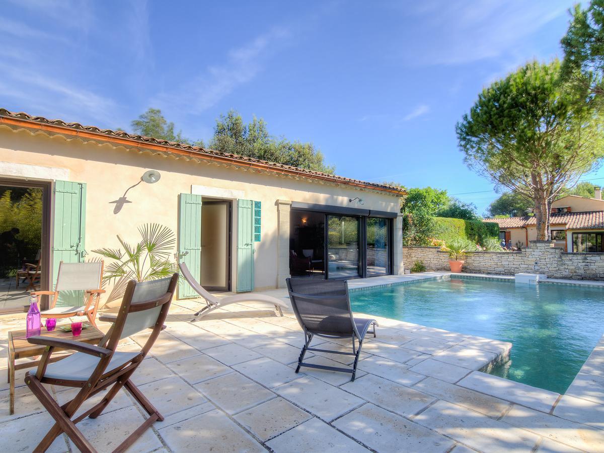 Holiday Home Bezert Carpentras Buitenkant foto