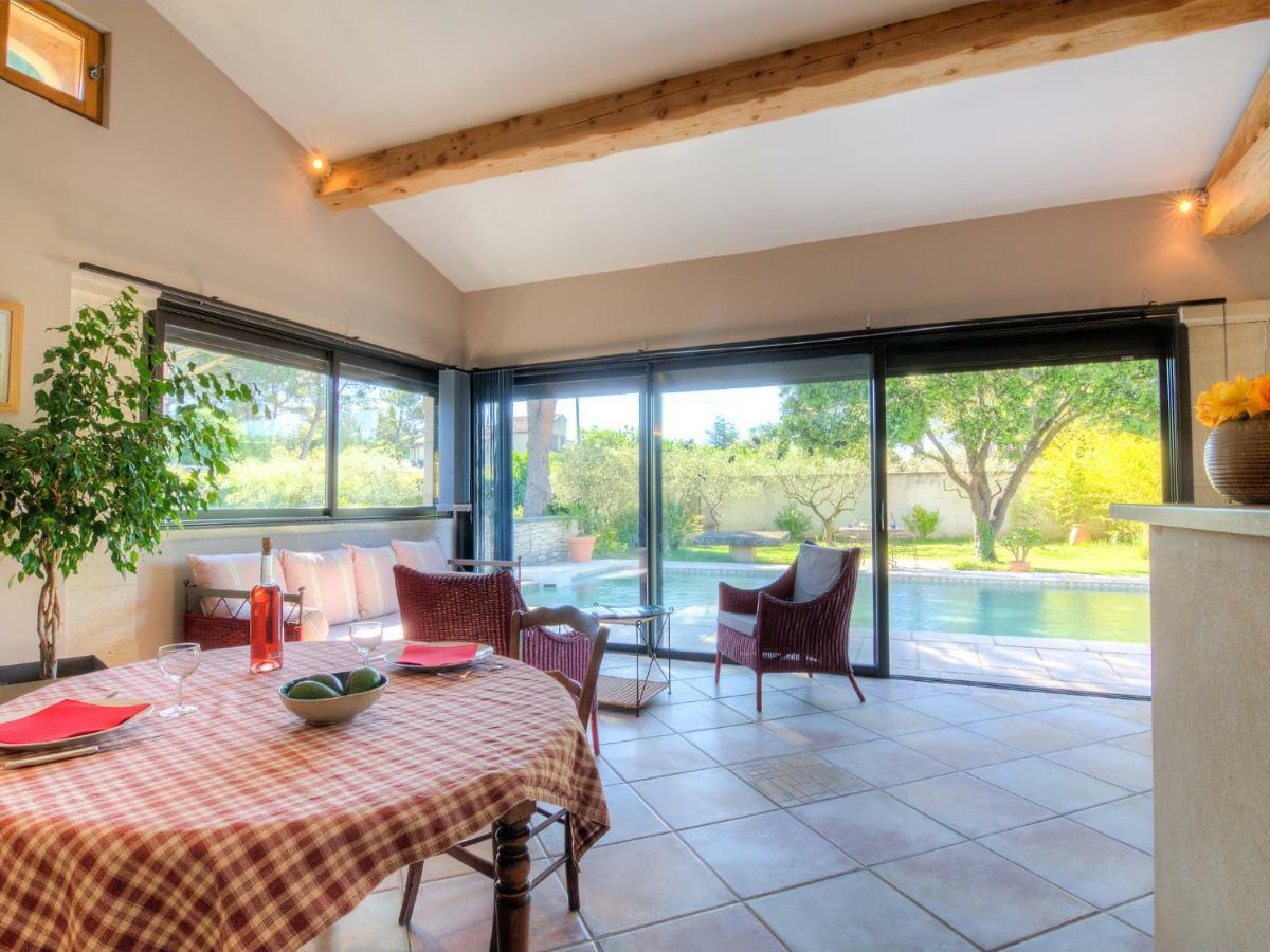 Holiday Home Bezert Carpentras Buitenkant foto